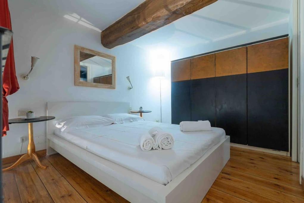 Appartamento Via Dei Cestari Loft Roma Esterno foto