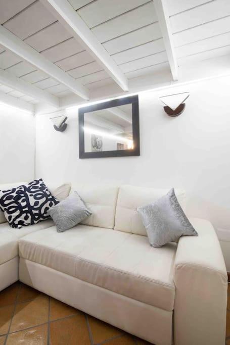 Appartamento Via Dei Cestari Loft Roma Esterno foto